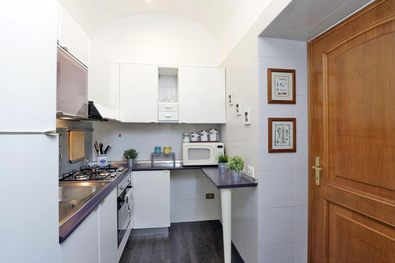 Charming Colosseum - My Extra Home โรม ภายนอก รูปภาพ