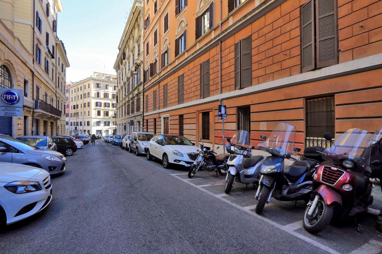 Charming Colosseum - My Extra Home โรม ภายนอก รูปภาพ